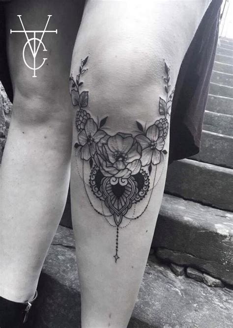 knee tattoos for women|female knee tattoo designs.